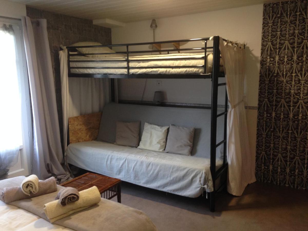 Chambre D'Hotes Hola Laval  Exteriör bild
